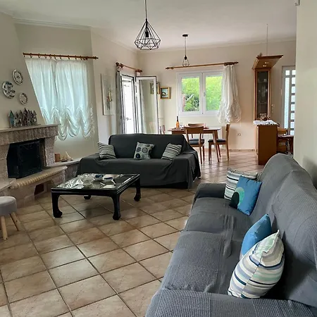 Holiday home Seaview In The Beautiful Melissi Melission